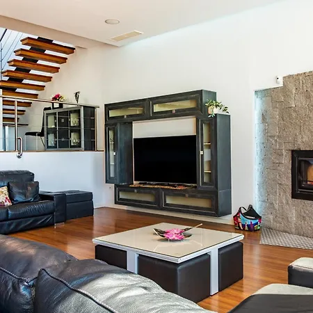 Holiday home Entregredos *