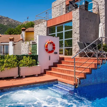 Entregredos Holiday home Guisando