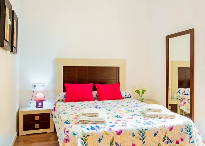 Entregredos Nyaraló