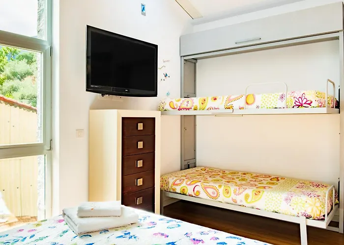 Entregredos Nyaraló Guisando