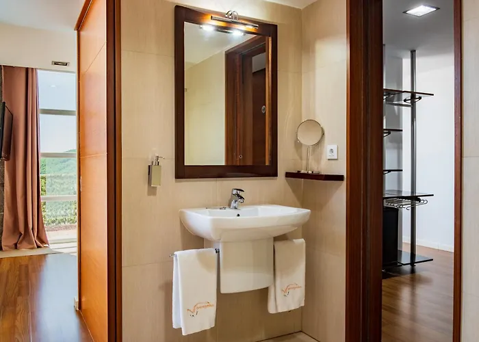 Entregredos Nyaraló Guisando